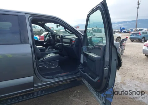 2025 Ford F-150 Raptor z USA, uszkodzony, nr VIN 1FTFW1RG1SFB16886